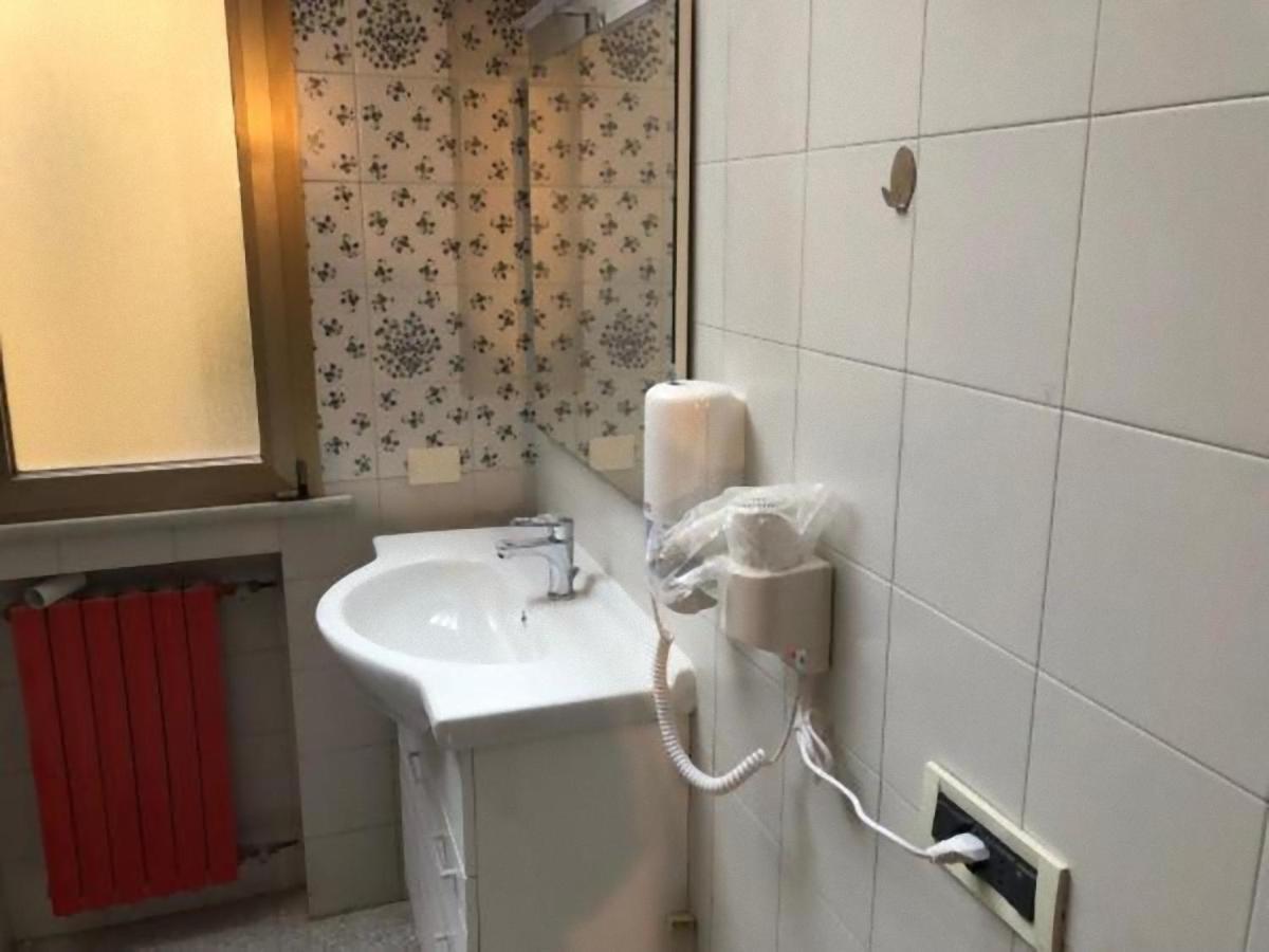 Tourist House Bologna - Fringe - Self Check-In Apartment Ngoại thất bức ảnh